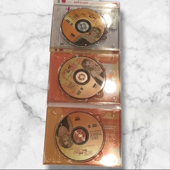 Sex And The City Complete Fourth Season DVD Box Set - Picture 3 of 9